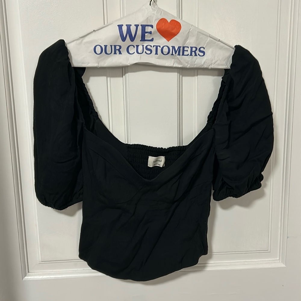 Aritzia XXS black top- Wilfred